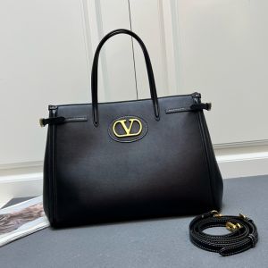 Valentino Antibes Shopping Bag In Calfskin Black