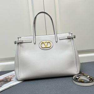 Valentino Antibes Shopping Bag In Calfskin White