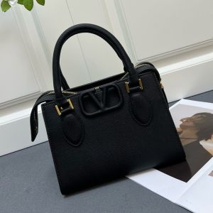 Valentino Small Vsling Top-Handle Bag In Grainy Calfskin Black