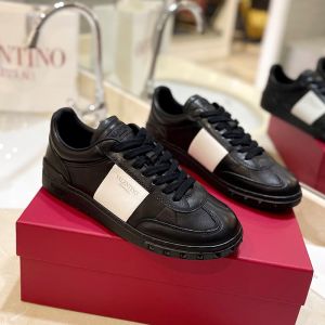 Valentino Upvillage Sneakers Unisex Nappa Leather Black/White