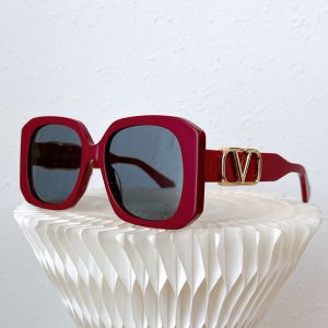 Valentino VLS-205A Squared Sunglasses Acetate Frame with Vlogo Red
