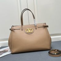 Valentino Antibes Shopping Bag In Calfskin Apricot