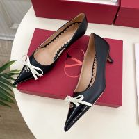 Valentino Bepointy Pumps 45MM Women Patent Leather And Kidskin Black