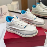 Valentino Runboot Mid-Top Sneakers Unisex Calfskin White/Blue