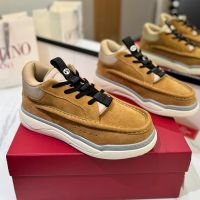 Valentino Runboot Mid-Top Sneakers Unisex Suede Brown