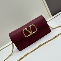 Valentino Vlogo Signature Wallet On Chain In Grainy Calfskin Burgundy/Gold