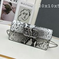 Valentino Vlogo Signature Wallet On Chain In Python Leather White/Black