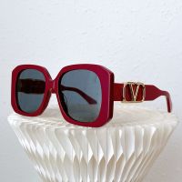 Valentino VLS-205A Squared Sunglasses Acetate Frame with Vlogo Red